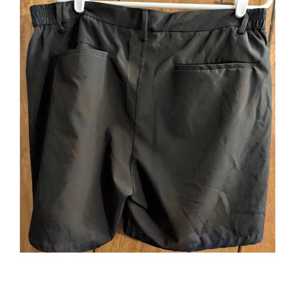 Under 5'10 Shorts Mens 38 Golf Black Lt Weight Stretch Flat Front Chino Pockets - Picture 2 of 3